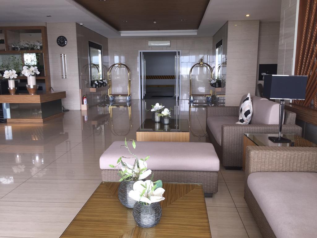 Ron'S Condo Overlooking The Lake 따가이따이 외부 사진