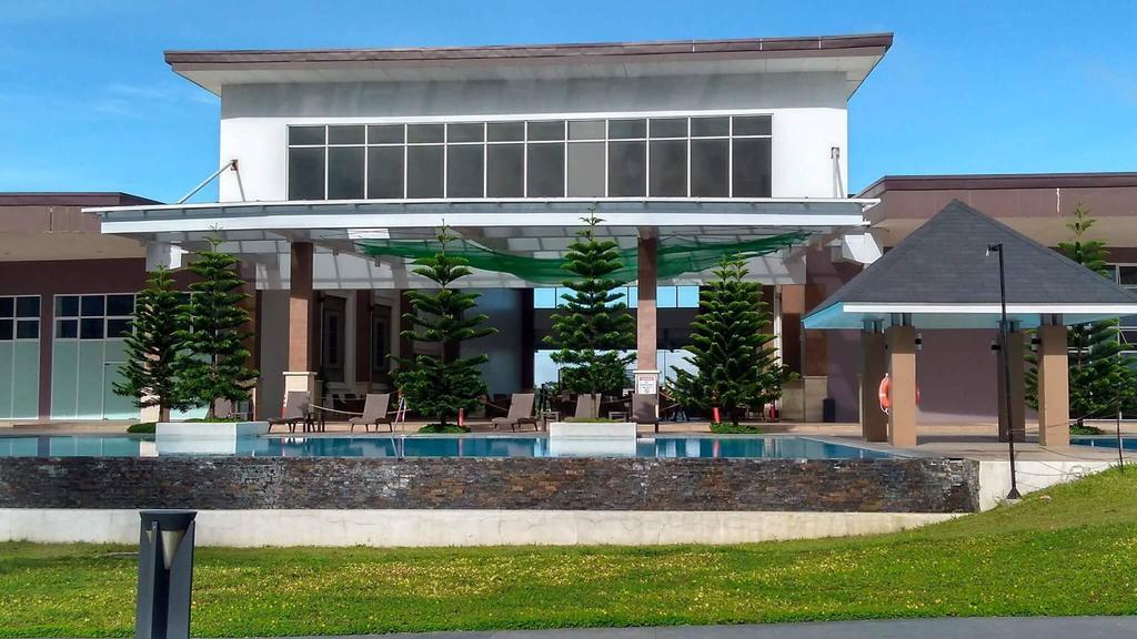 Ron'S Condo Overlooking The Lake 따가이따이 외부 사진