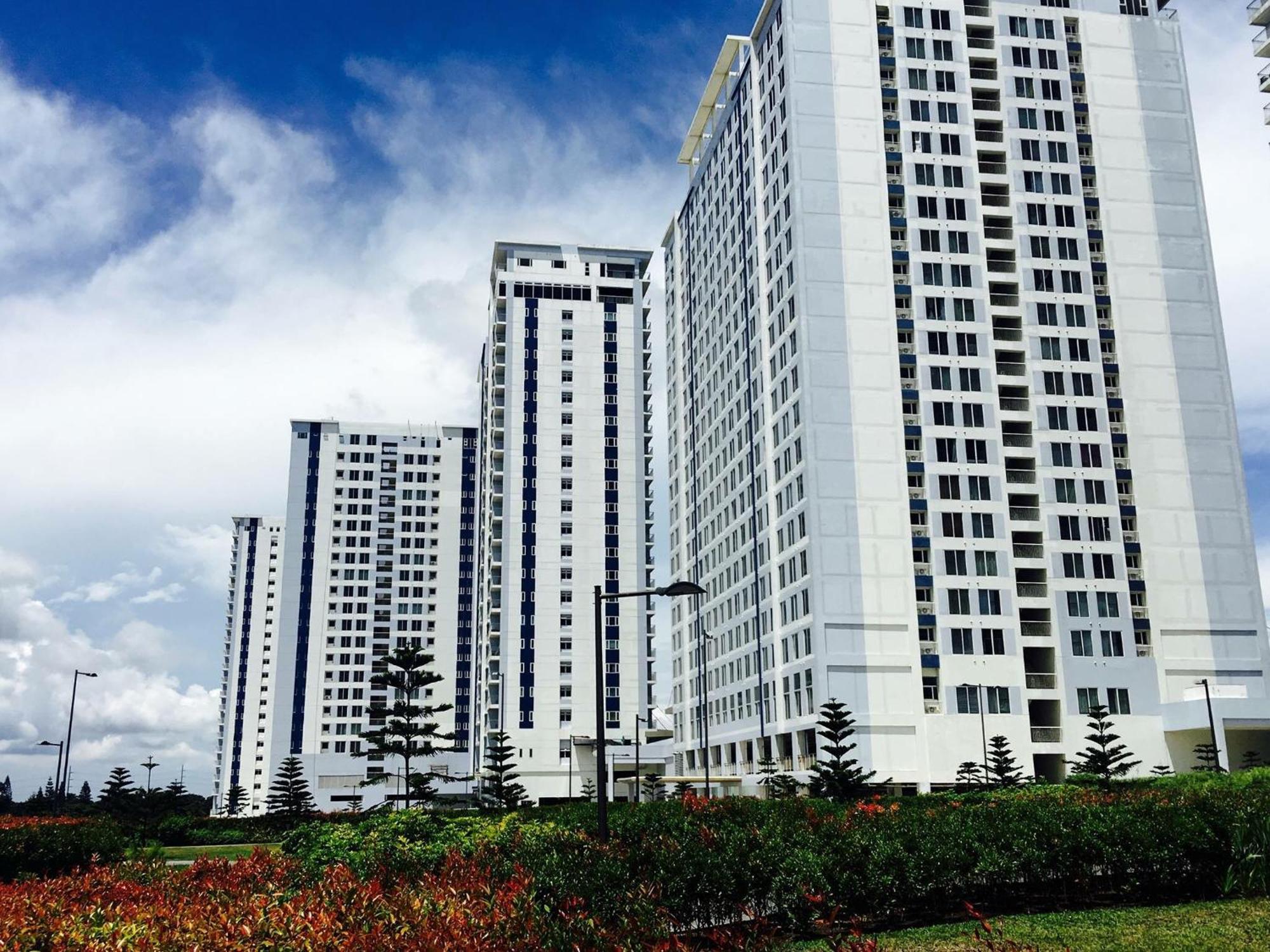Ron'S Condo Overlooking The Lake 따가이따이 외부 사진
